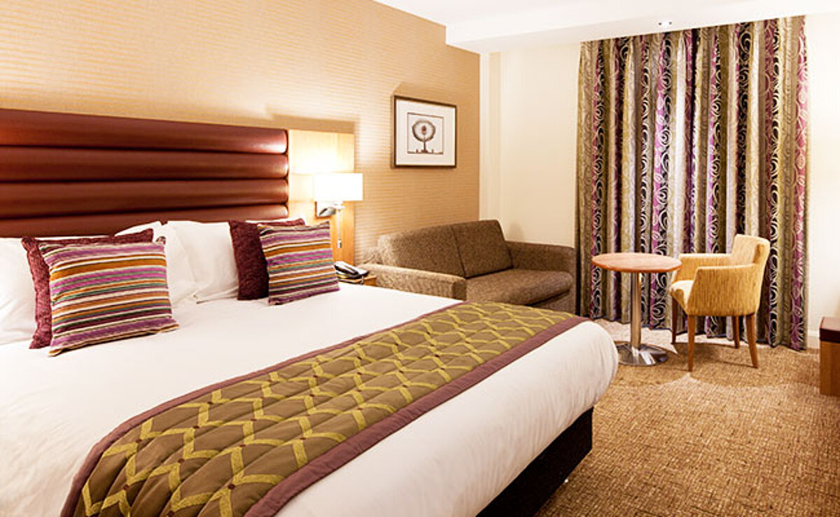 20% Off Themed Room
